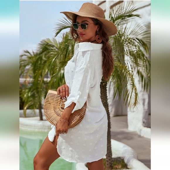 B White‎ Beach Cover-Up Dress - Picture 2 of 13